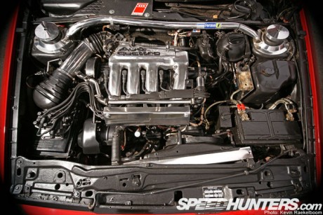 000 Volkswagen Corrado red 2.0 16V engine
