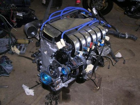 000 Volkswagen Corrado engine VR6 007